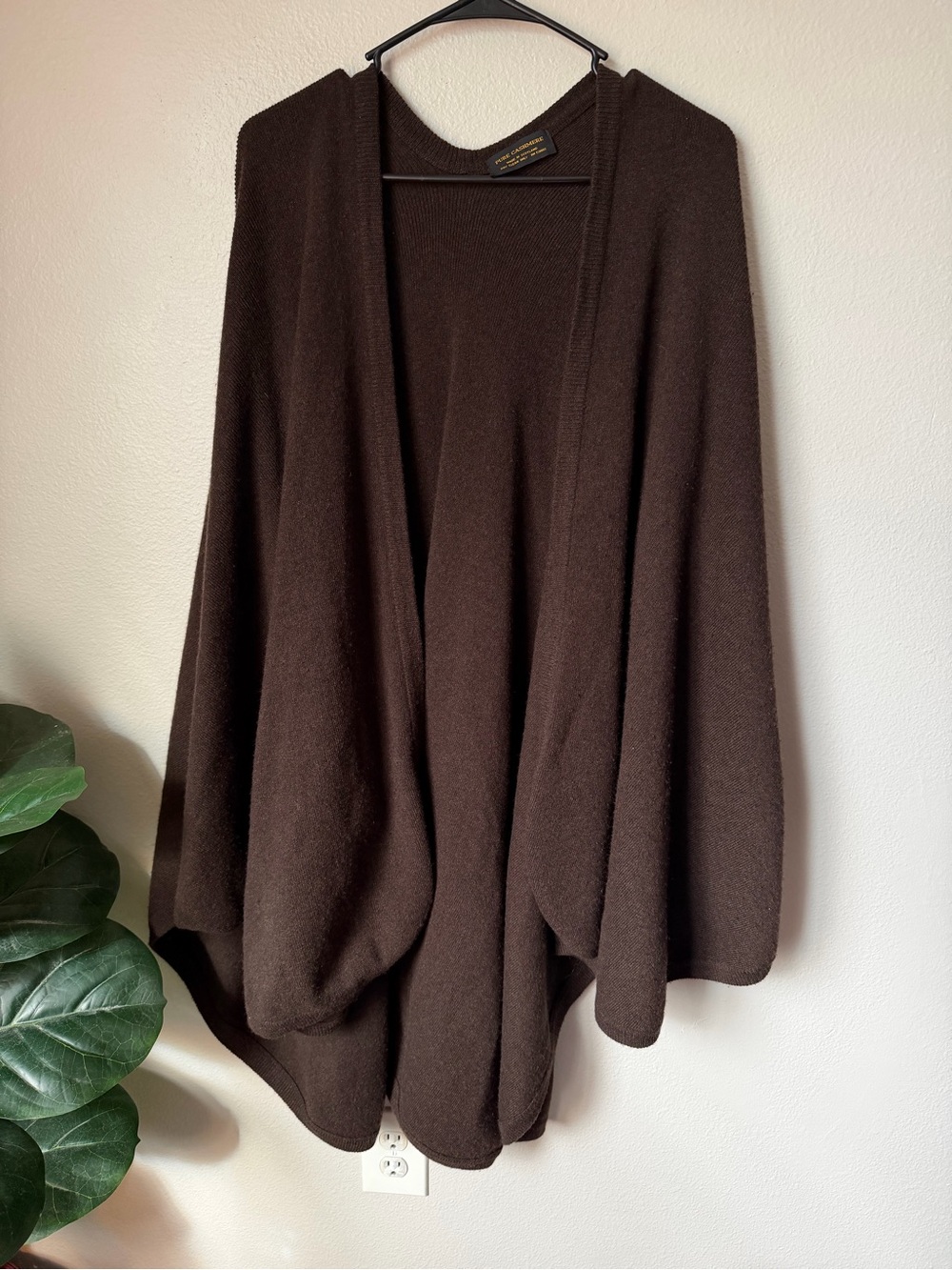 Vintage Neiman Marcus 100% Cashmere Cape Wrap Cardigan Made in Scotland Brown